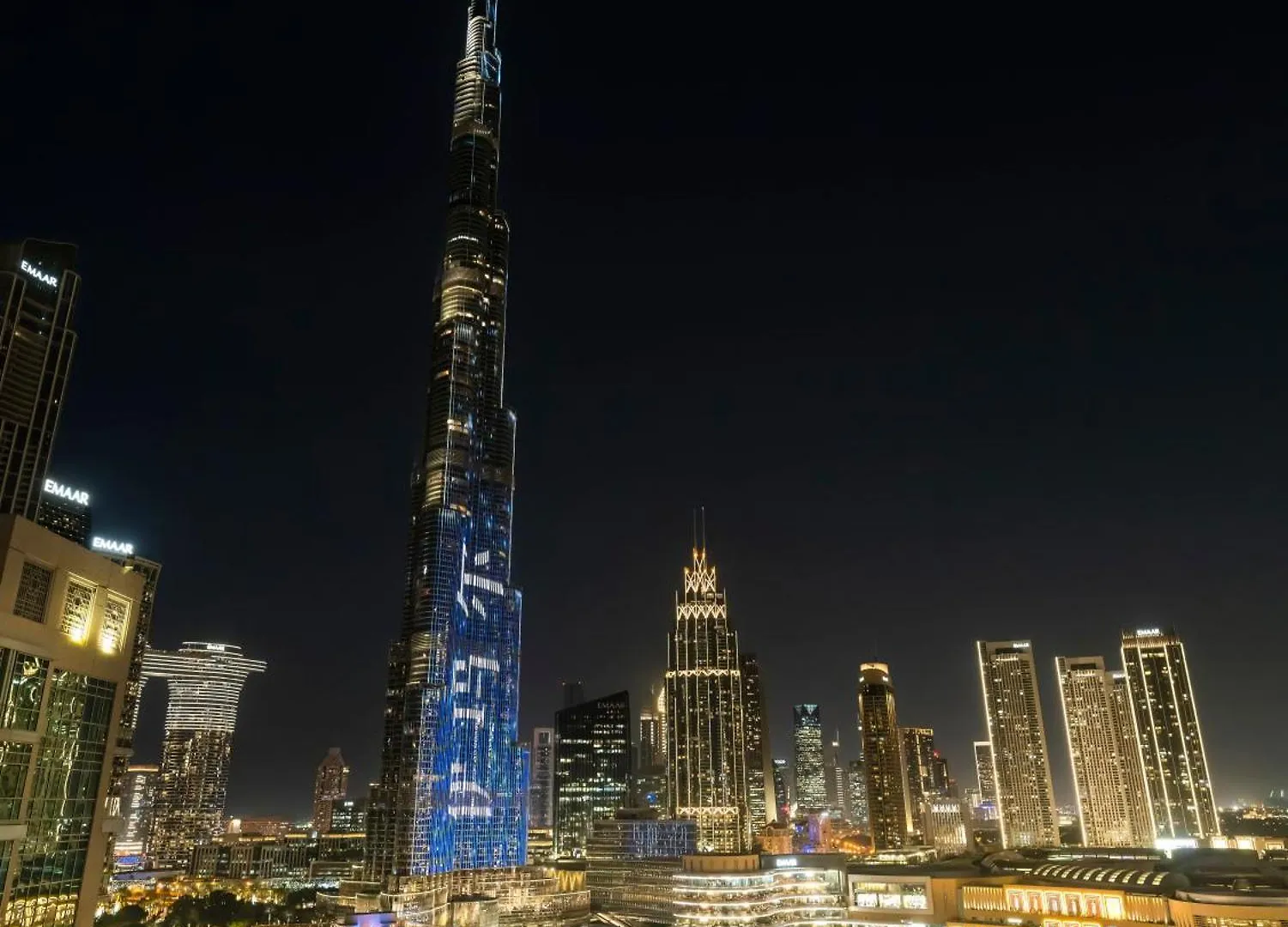 4 Bhk In Downtown With Iconic Burj Khalifa Views, 2 Minutes Walk To Dubai Mall
