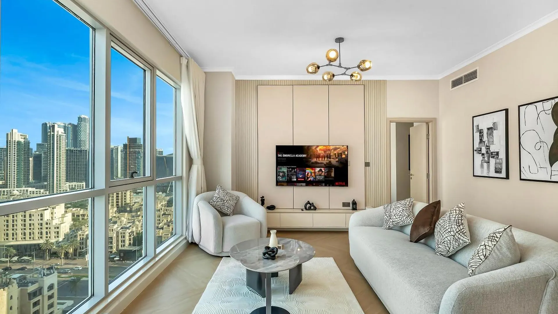 4 Bhk In Downtown With Iconic Burj Khalifa Views, 2 Minutes Walk To Dubai Mall 0*,  Emirati Arabi Uniti