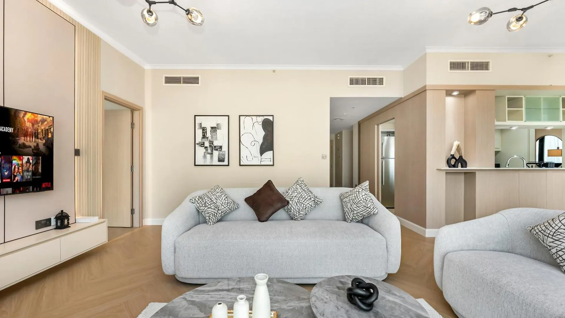 4 Bhk In Downtown With Iconic Burj Khalifa Views, 2 Minutes Walk To Dubai Mall 0*,  Emirati Arabi Uniti